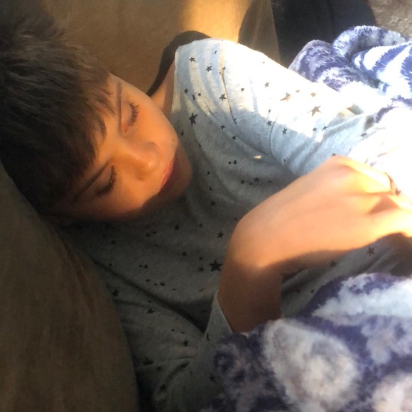 Meet your Posher, Nicole - Picture 1 of 1